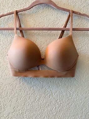 VICTORIA’S SECRET Incredible Wireless Padded Tan Brown Women’s Bra Sz 32C